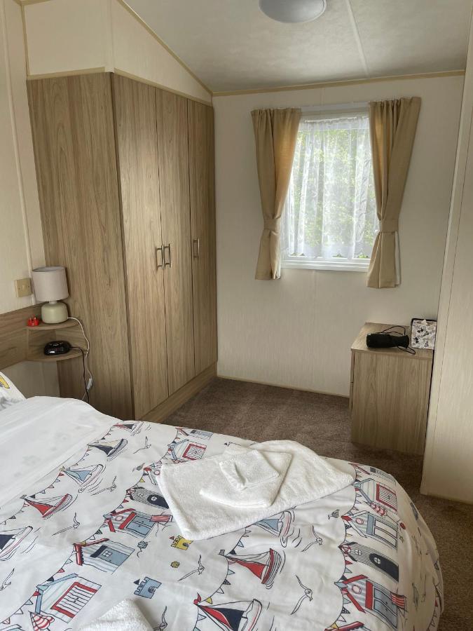 Parkdean Static Caravan On Cherry Tree Holiday Park Great Yarmouth Exterior foto